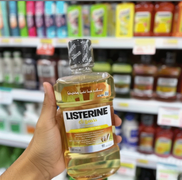 Listerine Miswak Mouthwash 500ml – Deep Cleaning Mouth Freshener with Miswak Extract for Oral Hygiene and Fresh Breath - Image 2